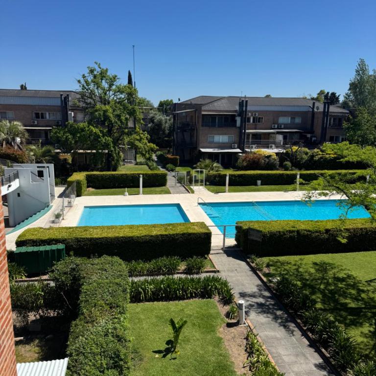 Hermoso depto cercano a hospital austral y usal - One-Bedroom Apartment - 14