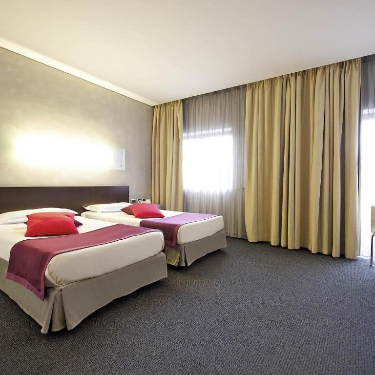 Mercure Palermo Centro - Camera Standard Doppia con Letti Singoli - 3