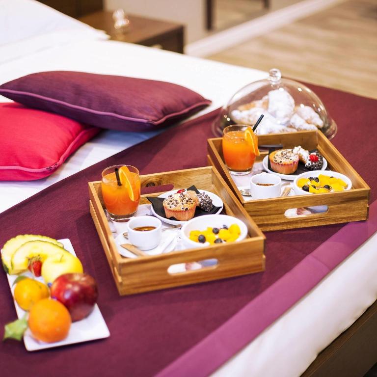 Mercure Palermo Centro - Camera Superior con 1 Letto Matrimoniale e 1 Letto Singolo - 7