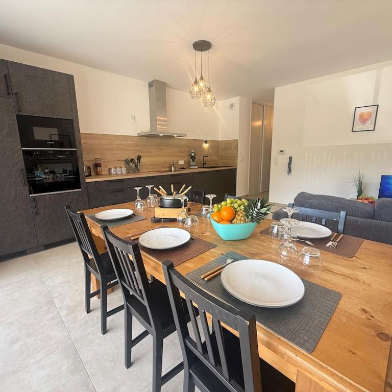 Le Moulin Balcon Proche Centre Calme - Appartement 2 Chambres - 25