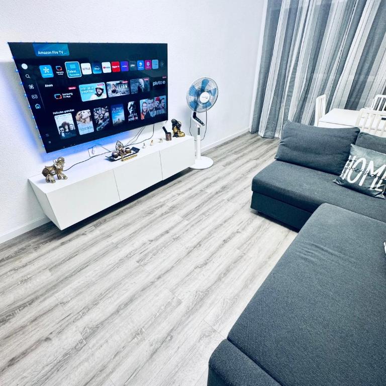 EliMar-Torrevieja Beach - Two-Bedroom Standard Apartment - 14