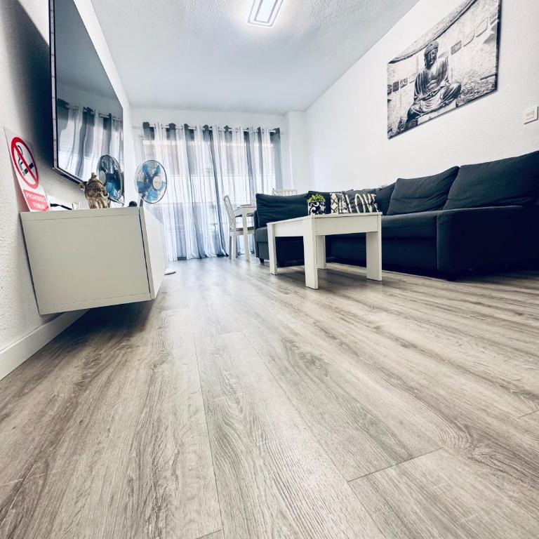 EliMar-Torrevieja Beach - Two-Bedroom Standard Apartment - 6