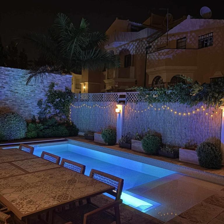 Luxury Villa with Panorama View and Heated Pool - Five-Bedroom House - 15