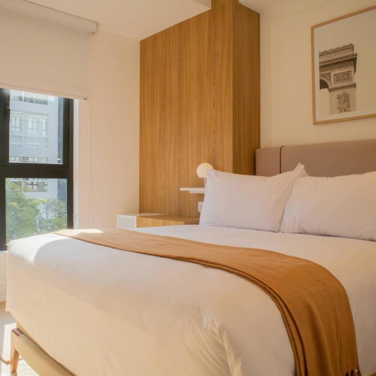 Lovely 3BR Incredible Balcony in Miraflores - Apartment - 2