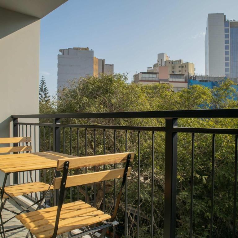 Lovely 3BR Incredible Balcony in Miraflores - Apartment - 12