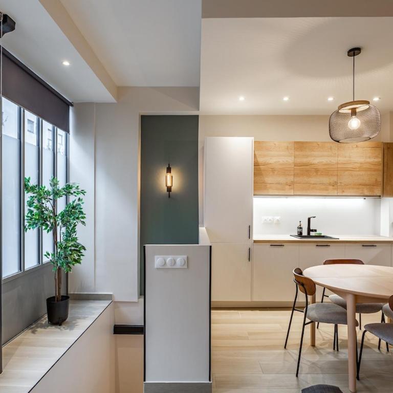 Modern duplex 10 min from Place de la Nation - Appartement 3 Chambres - 29