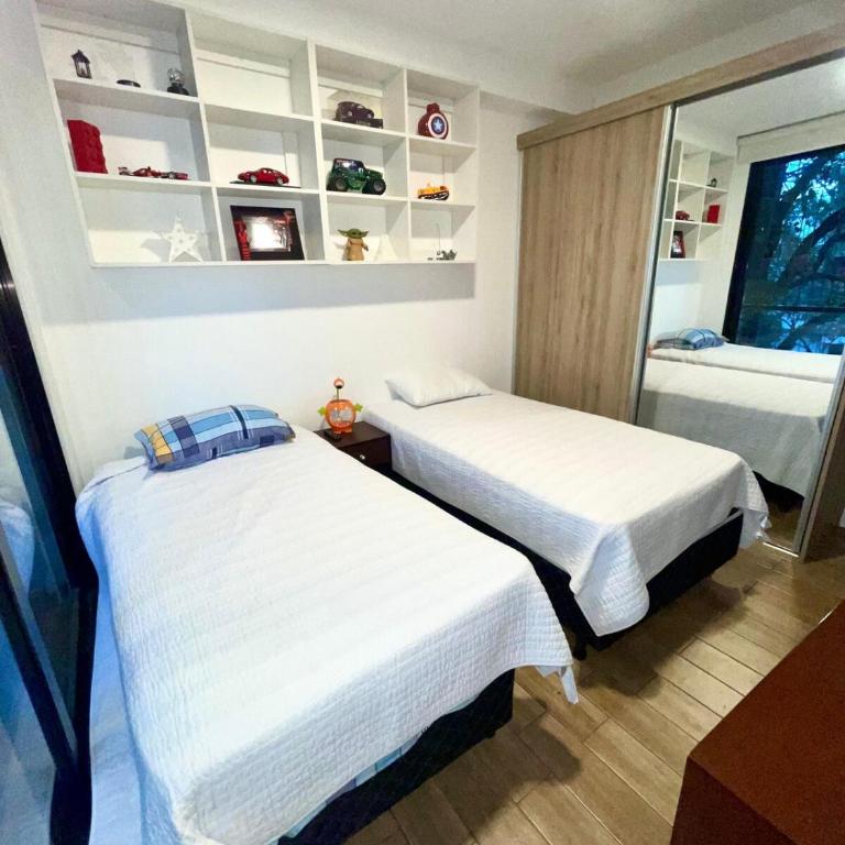 Moderno departamento en Equipetrol - Apartamento de 2 dormitorios - 10
