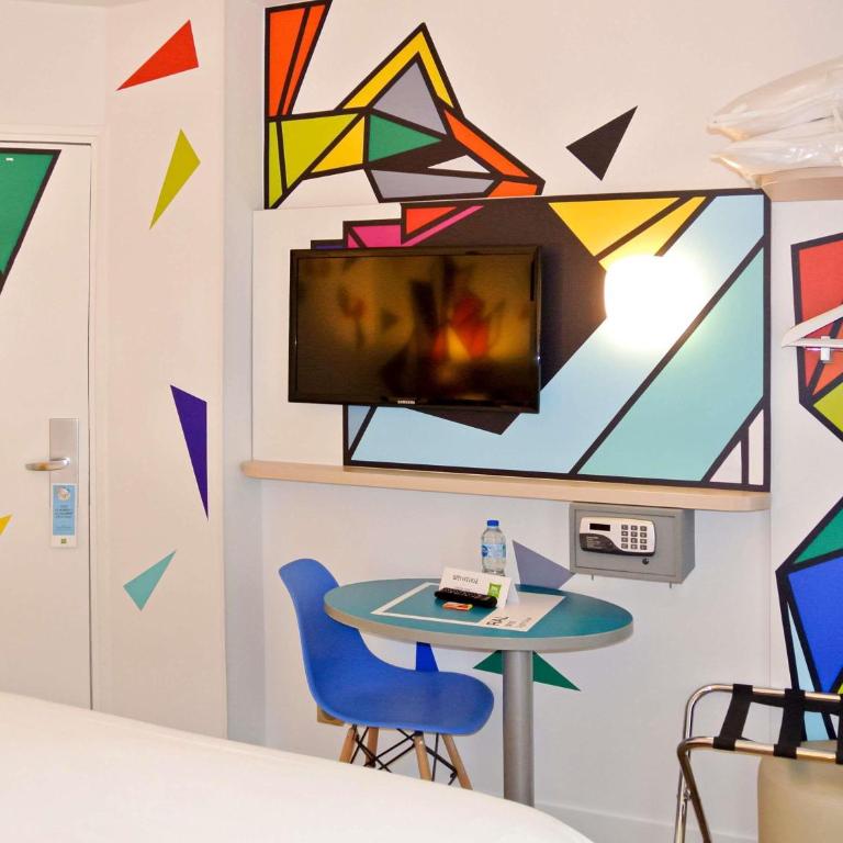 ibis Styles Paris Maine Montparnasse - Chambre Double Standard - 8