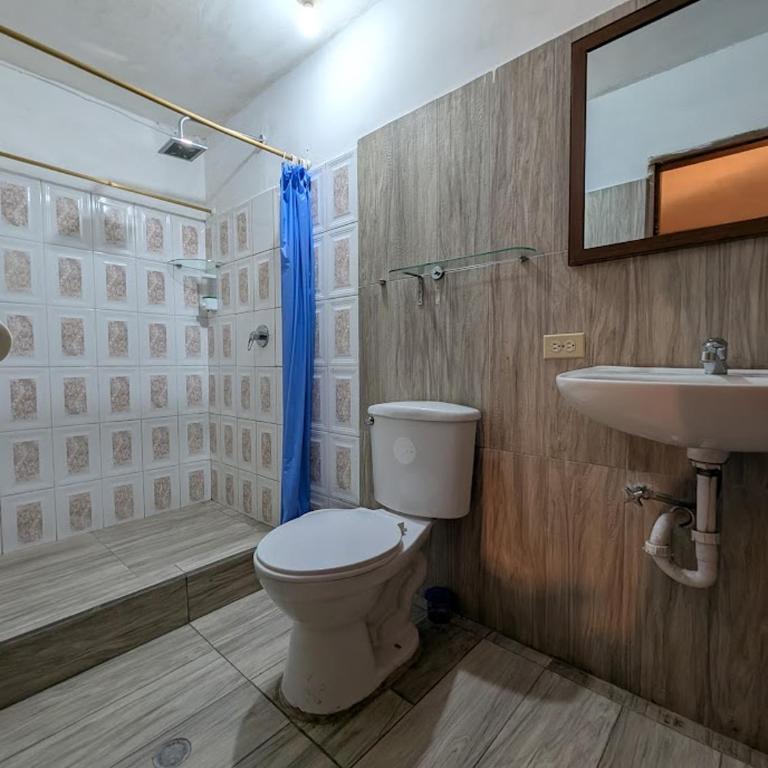 Traveler's House - Budget Double Room - 2