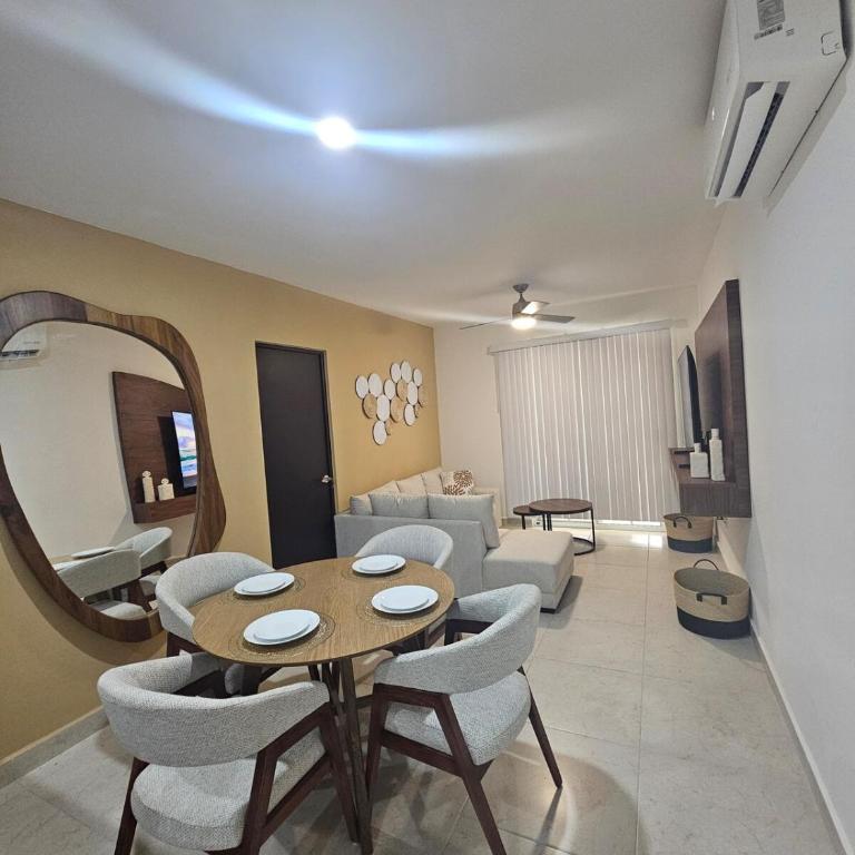 Ground floor condominium at the foot of the pool - Three-Bedroom Apartment - 16