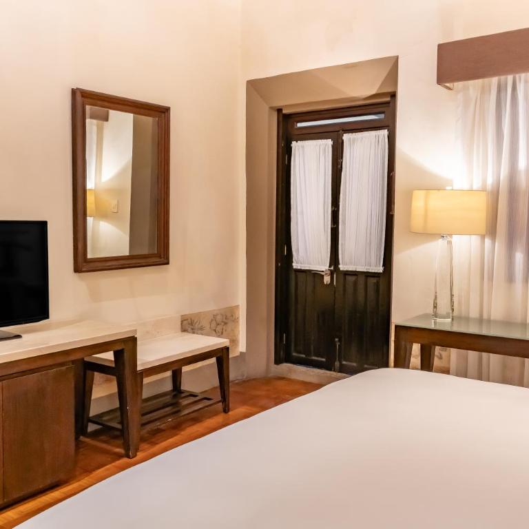 Quinta Real Puebla - Habitación Novicias con cama extragrande - 1