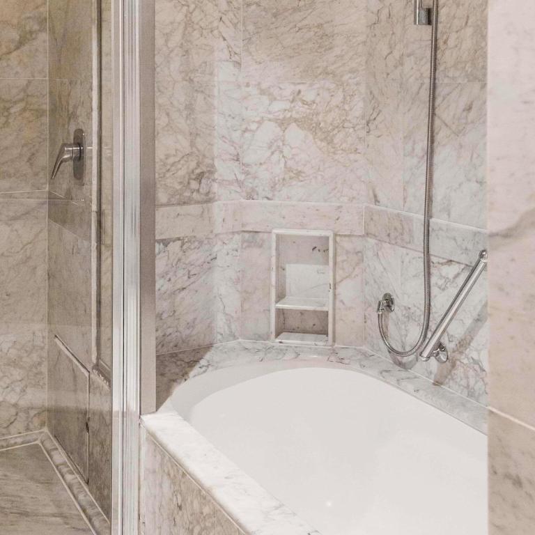 Sofitel Buenos Aires Recoleta - Habitación Superior con vistas al jardín o a la ciudad - 2 camas individuales - 5