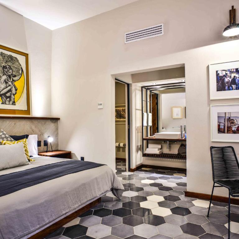 Hotel Criol - Standard King Room - 5
