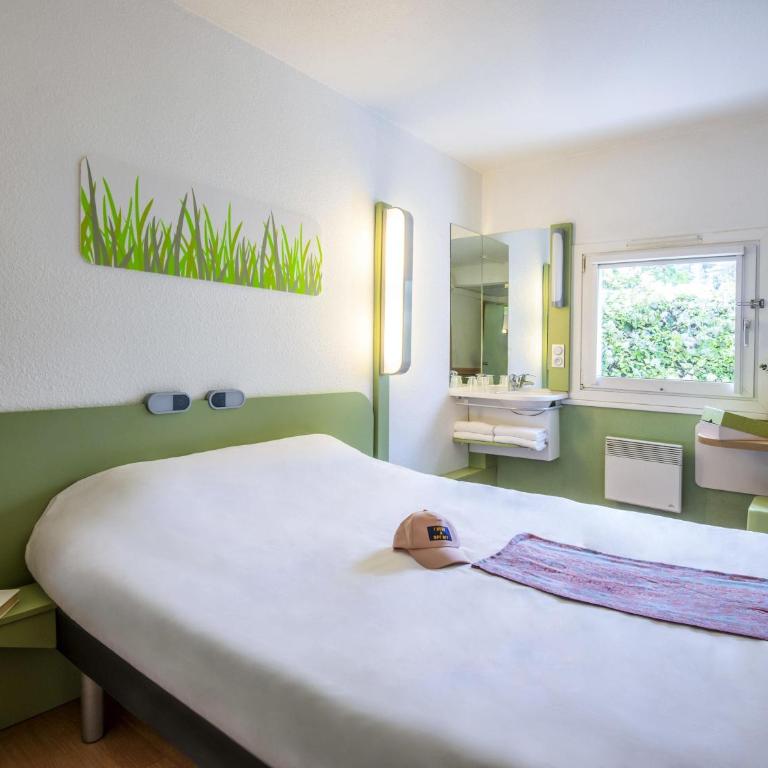 ibis budget Antibes Sophia Antipolis - Chambre Lit Queen-Size - 2