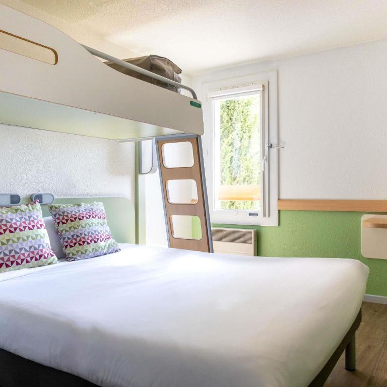 ibis budget Narbonne Sud A9/A61 - Chambre Triple - 1