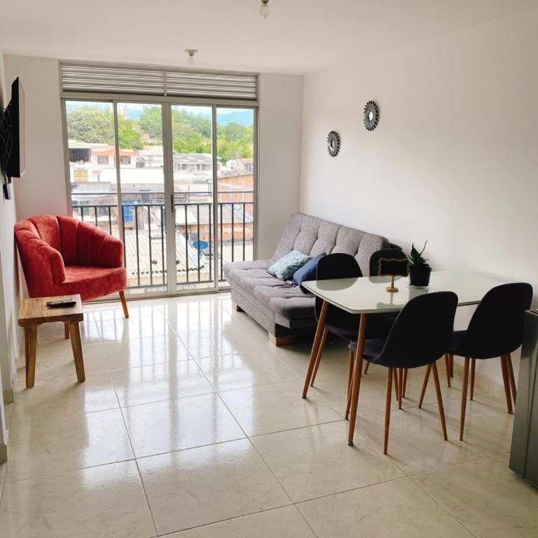 Apartamento comodo y acogedor en el eje cafetero - Apartamento de 2 dormitorios - 18