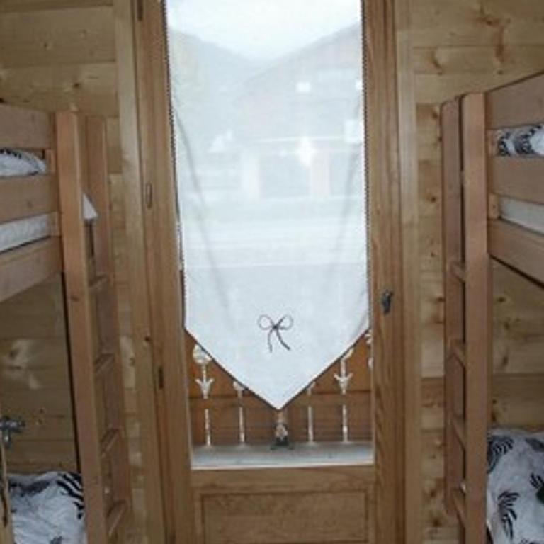 Charmant appartement 3 chambres à Samoëns avec Wifi - FR-1-846-15 - Studio - 8