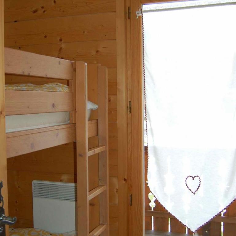 Charmant appartement 3 chambres à Samoëns avec Wifi - FR-1-846-15 - Studio - 12