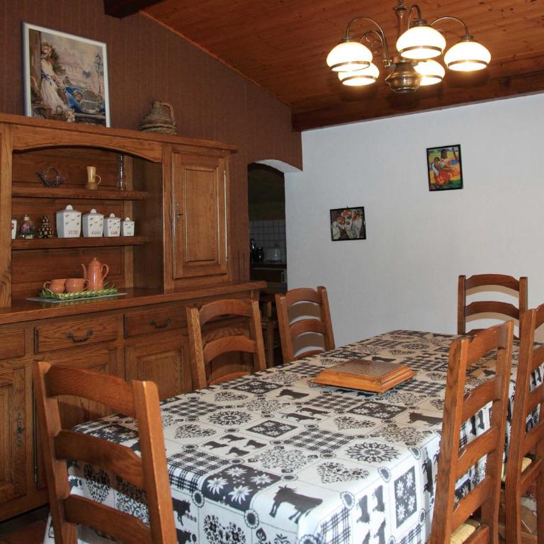 Charmante Villa à Samoëns avec Wifi et 2 Chambres - FR-1-846-34 - Studio - 7