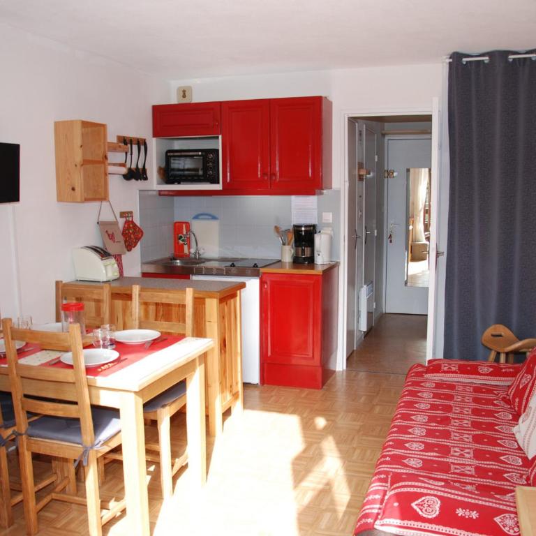 Studio cosy pour 4 personnes à Samoëns - FR-1-846-31 - Estudio - 3