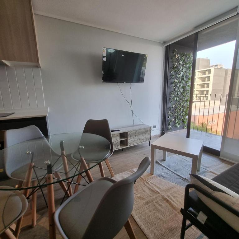 Para 5 personas con Estacionamiento en Santiago - Two-Bedroom Apartment - 12