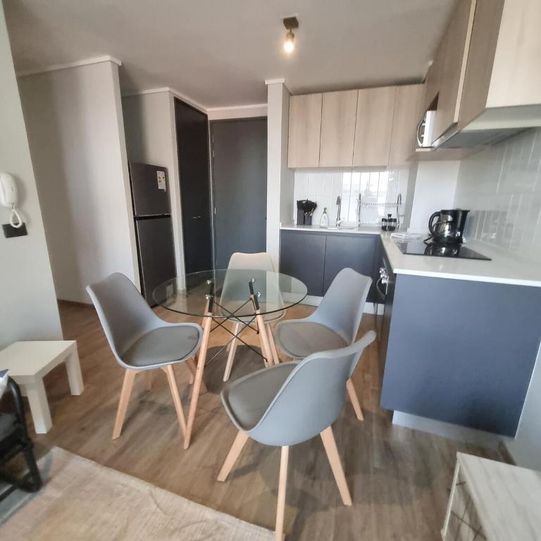 Para 5 personas con Estacionamiento en Santiago - Two-Bedroom Apartment - 13