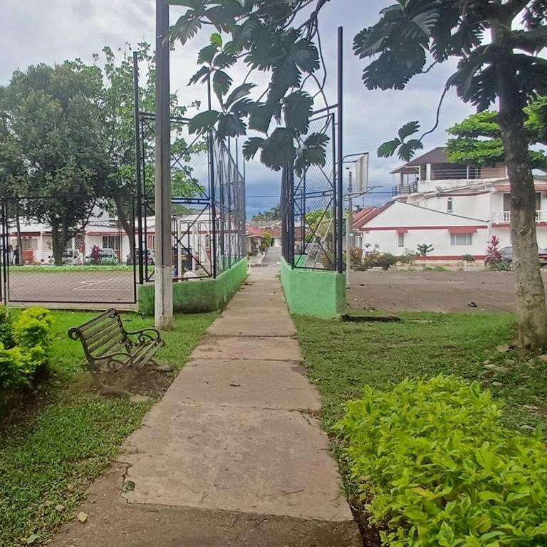 Casa Vacacional Conjunto Cerrado Villavicencio - Three-Bedroom House - 2