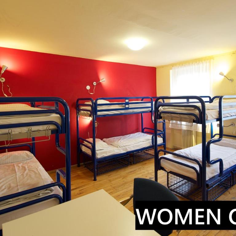 THE 4YOU Hostel & Hotel Munich - Bed in 6-Bed Female Dormitory Room - 2