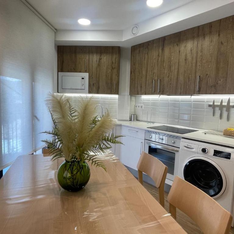 Apartamentos San Nicolas Jaca - Two-Bedroom Standard Apartment - 9