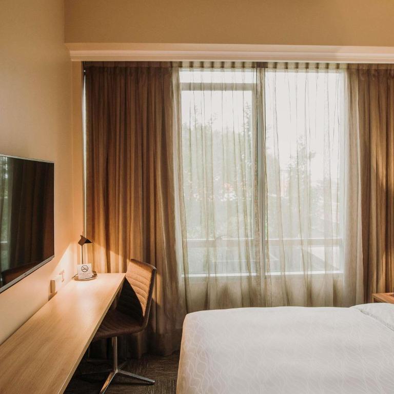 Mercure Concepcion - Habitación Superior con cama extragrande - 1