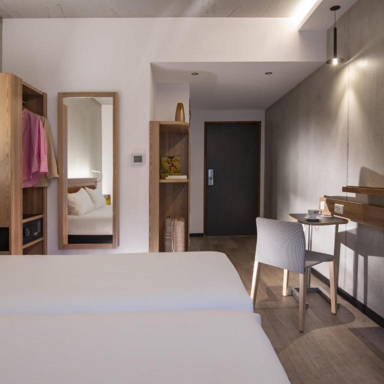 ibis Styles Ajaccio Napoleon - Chambre Lits Jumeaux Standard - 4