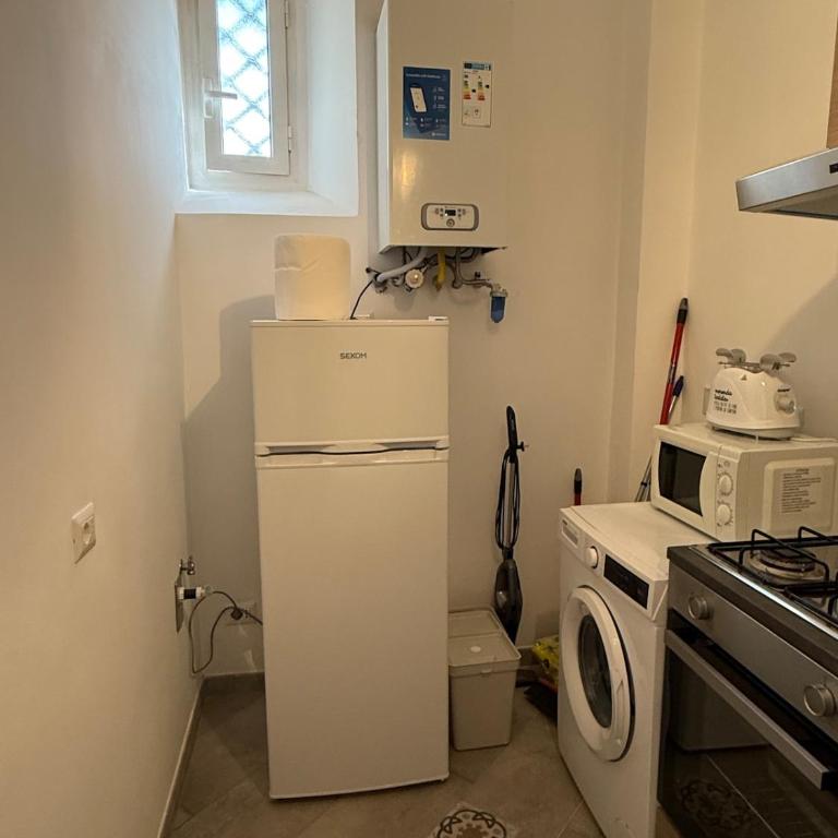 House - Cesare Balbo - Too - Appartamento con 3 Camere da Letto - 9
