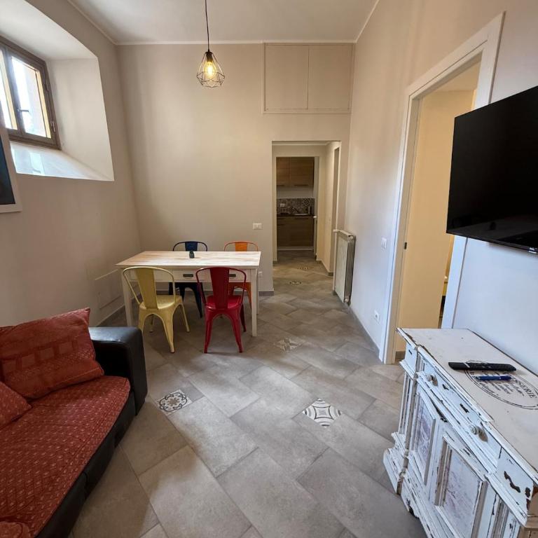House - Cesare Balbo - Too - Appartamento con 3 Camere da Letto - 4