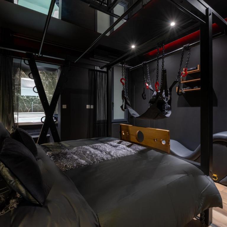 Love Room - Le Fantasme - One-Bedroom Apartment - 3