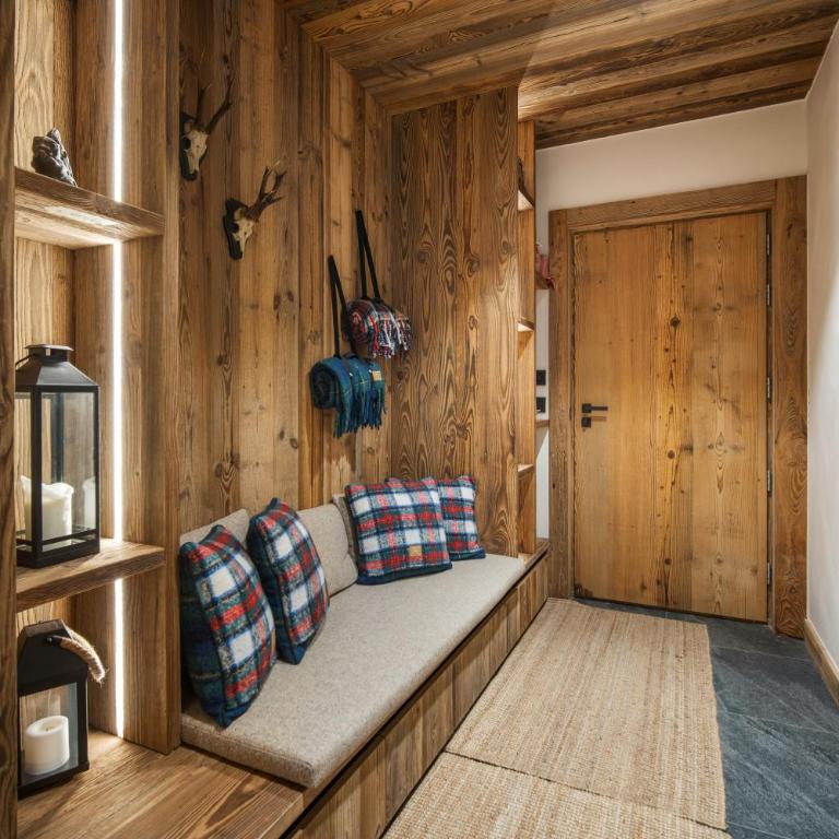 Luxury Chalet Black Mountain - 4BR, Sleeps 10, Fireplace, Mountain Views & Garden - Megève - Chalet - 34