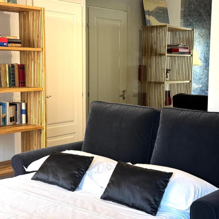 Casa Silvia - Central flat with private terrace - One-Bedroom Apartment - 29