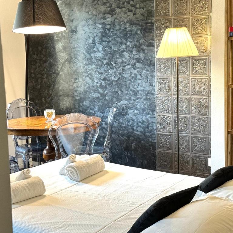 Casa Silvia - Central flat with private terrace - One-Bedroom Apartment - 30