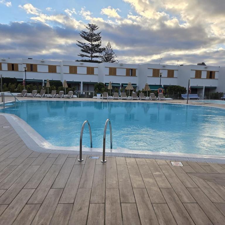 Las Brisas Canary Home Rent - Two-Bedroom Apartment - 18