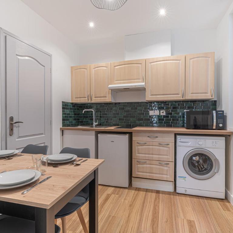 Le Nid Emeraude - Welc'Home - Proche gare et centre-ville, WIFI, calme et confort - Appartement 1 Chambre - 2