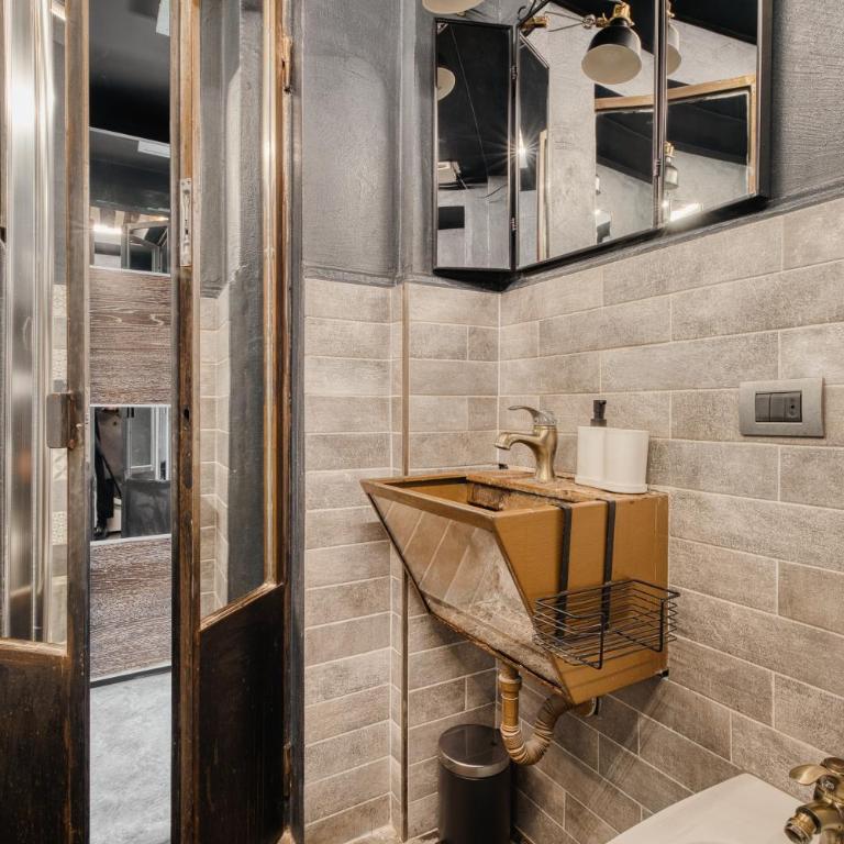 NYC-Style Industrial Apt on Navigli Milan - Appartamento con 1 Camera da Letto - 25