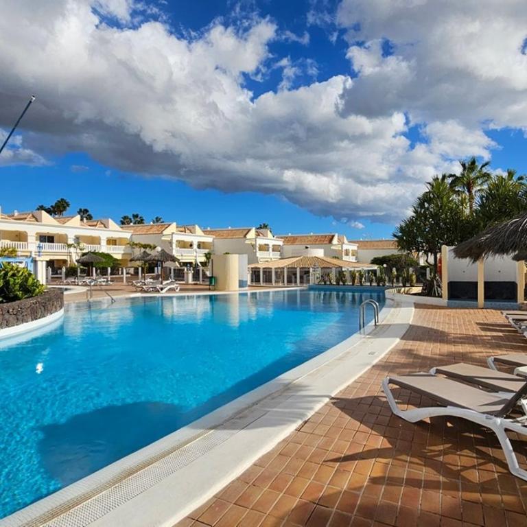 Atlantic Villa Erica - The Palms - 4 Pools & Garden - Golf del Sur - Apartamento Deluxe de 2 dormitorios - 21