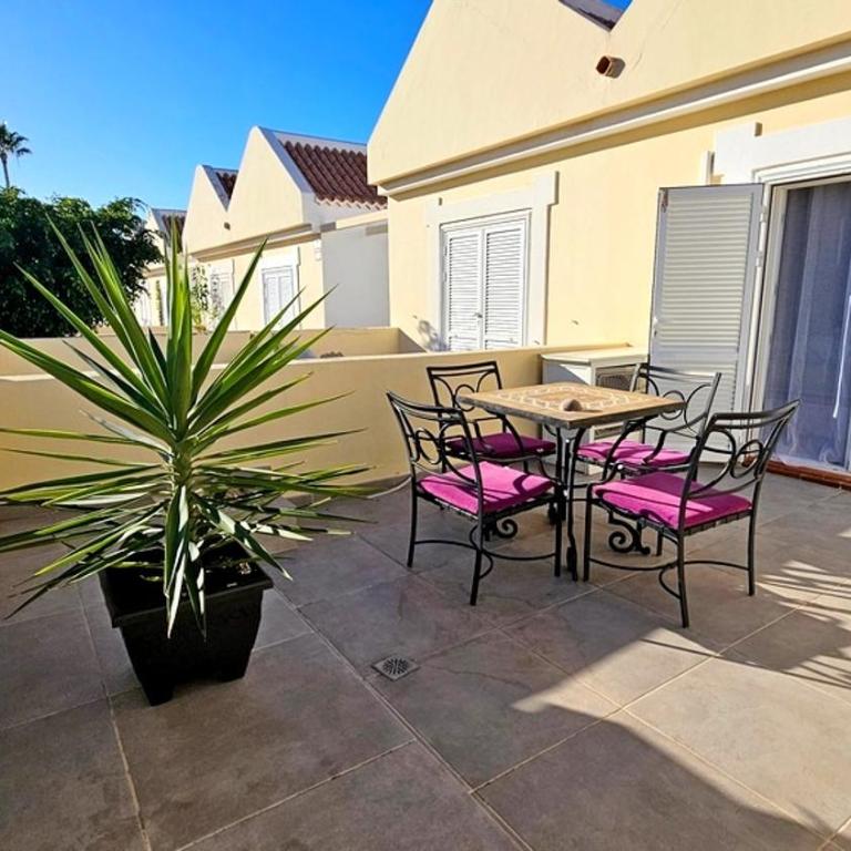 Atlantic Villa Erica - The Palms - 4 Pools & Garden - Golf del Sur - Apartamento Deluxe de 2 dormitorios - 32