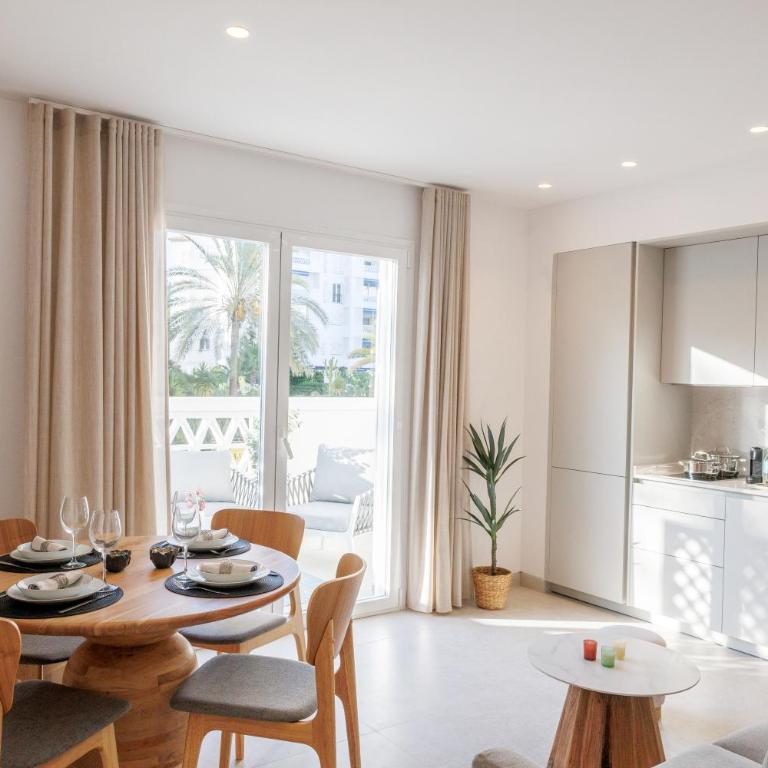 MARBELLA BANUS SUITES - Banus Playas del Duque Seaside Residential - Apartamento Deluxe de 2 dormitorios con balcón - 4