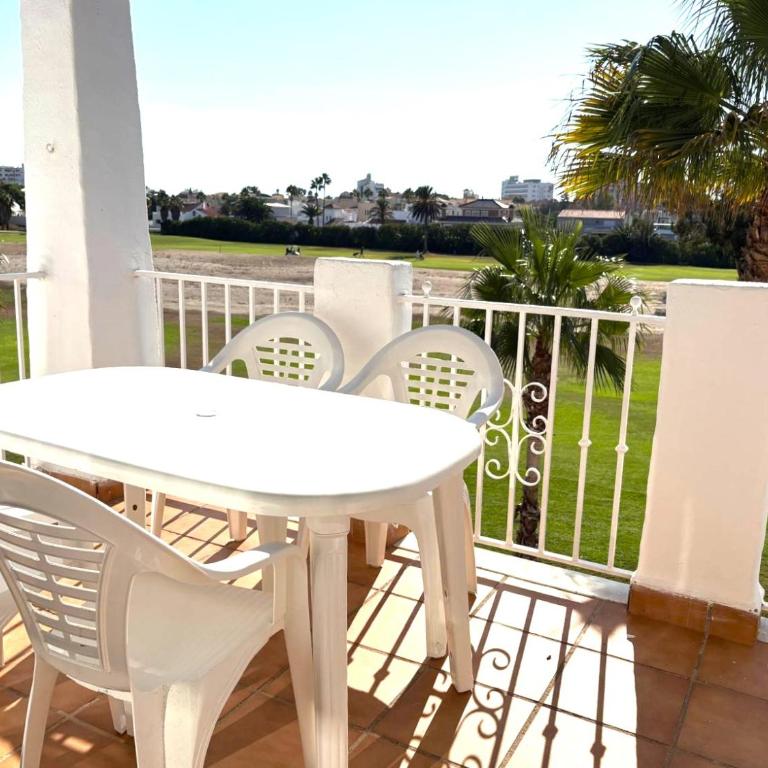 Mar Y Golf - One-Bedroom Apartment - 11
