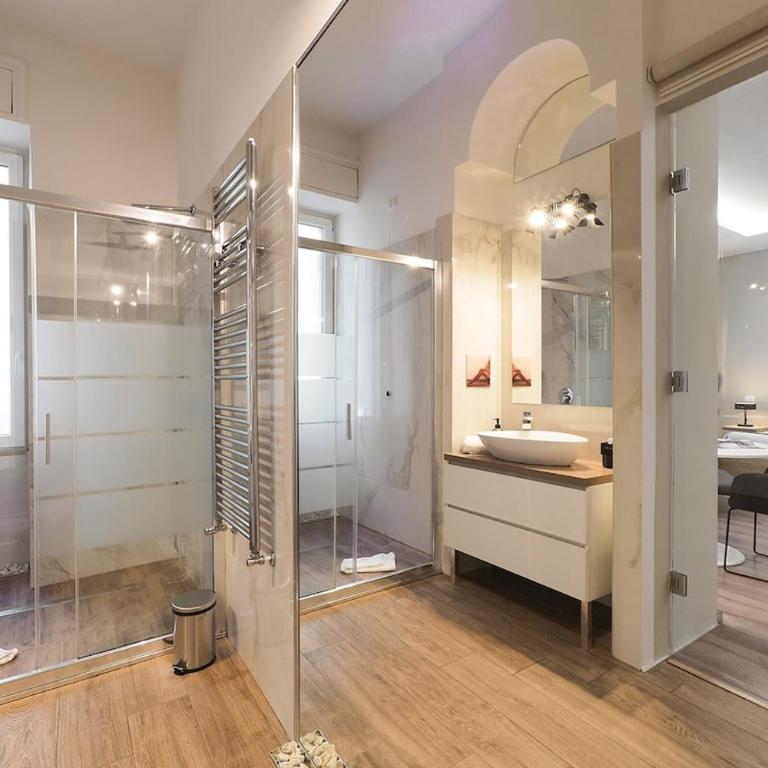 Contempora - Luminous studio with spacious bathroom - Isola - Appartamento Monolocale con 1 Letto Matrimoniale - 3