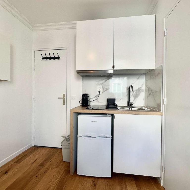 New 144 Suite Falk - Cosy Apartment Paris Center - Studio - 11