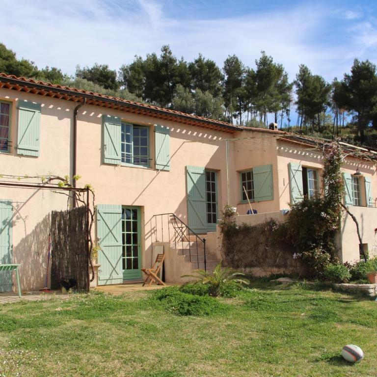 Mas Chamarel à Sanary-sur-Mer au milieu des vignes et oliviers - Villa - 16