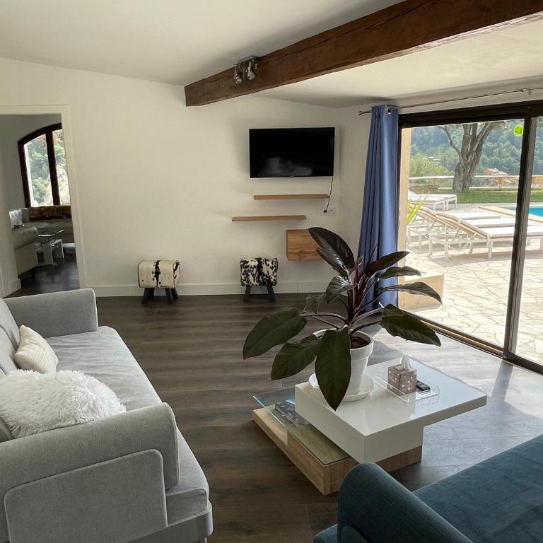 Villa-Monti Luxury Villa with Private Pool, Fully Air Conditioned Bedrooms, 5 Star Superhosts! - Villa 3 Chambres - 26