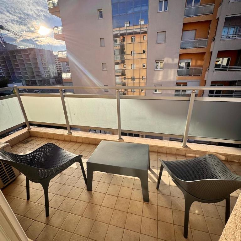Bright & Modern Apartment in City Kvart - Apartman sa 1 Spavaćom Sobom - 4