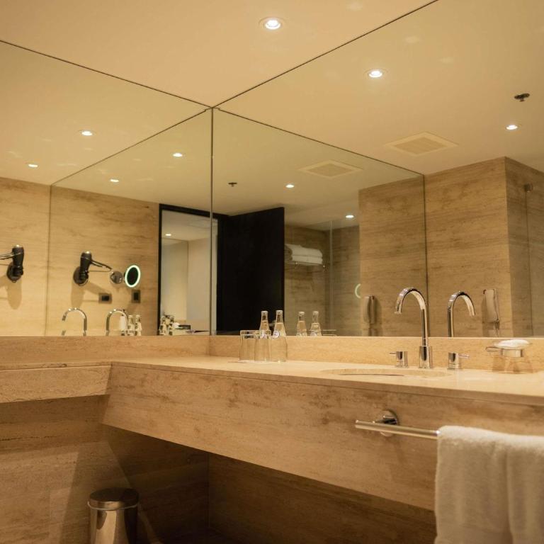 Swissotel Lima - Habitación Doble Clásica con 2 camas dobles - 3